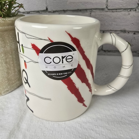 STRANGER THINGS ALPHABET CHRISTMAS LIGHTS MUG NWOT - Picture 6 of 6